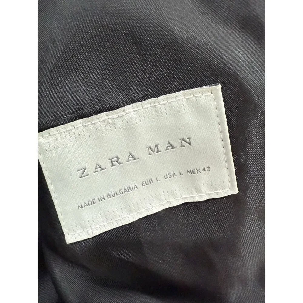Zara Men’s Long Gray Coat Large